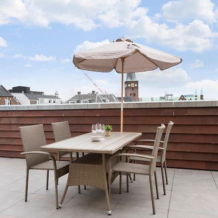 Grand Penthouse Suite With Private Rooftop Terrace Århus Exterior foto